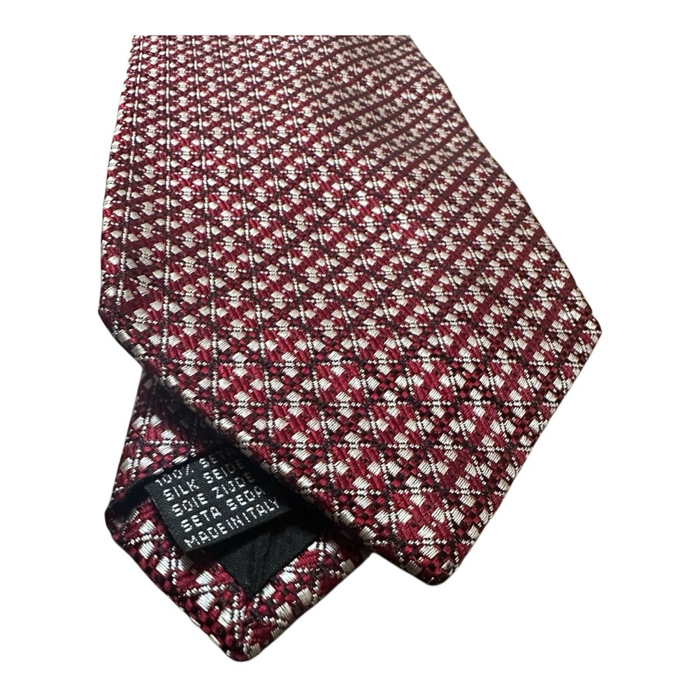 Men's Red and Silver Geometric Silk Tie